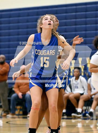 Thumbnail 2 in Clovis vs. Valley (Rumble on the River) photogallery.