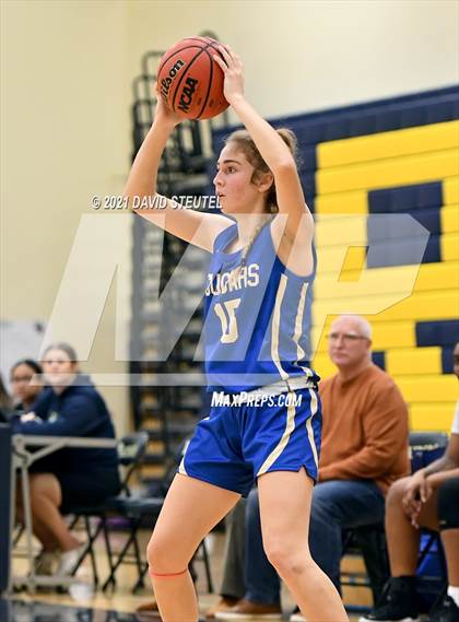 Thumbnail 3 in Clovis vs. Valley (Rumble on the River) photogallery.