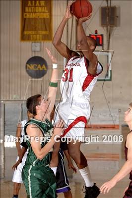 Thumbnail 2 in 2006 Inland Valley All-Star Boys Basketball Game photogallery.