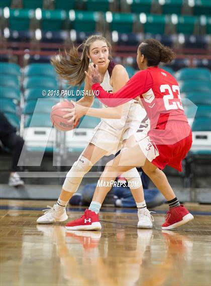 Thumbnail 3 in Regis Jesuit vs. Horizon (CHSAA 5A Great 8) photogallery.