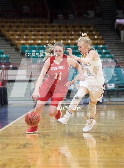 Thumbnail 2 in Regis Jesuit vs. Horizon (CHSAA 5A Great 8) photogallery.