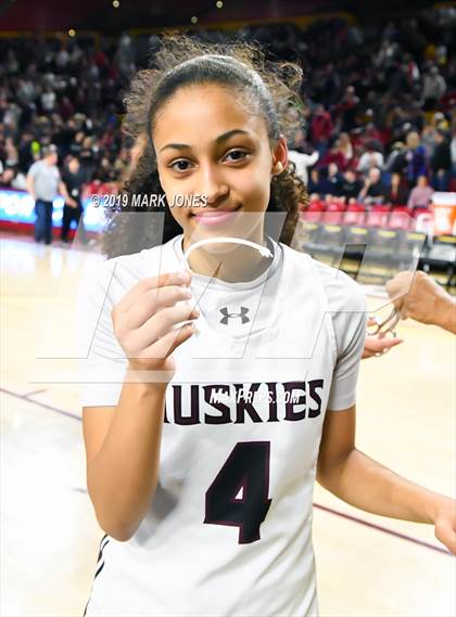 Thumbnail 1 in Xavier College Prep vs. Hamilton (AIA 6A Final Awards) photogallery.