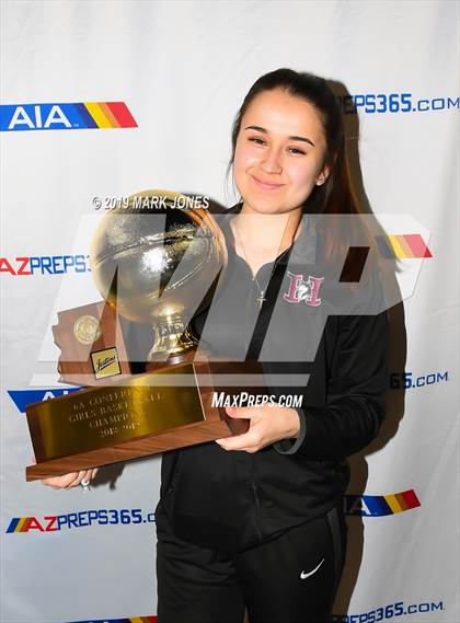 Thumbnail 2 in Xavier College Prep vs. Hamilton (AIA 6A Final Awards) photogallery.