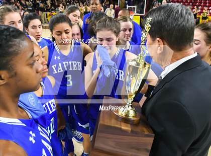 Thumbnail 2 in Xavier College Prep vs. Hamilton (AIA 6A Final Awards) photogallery.