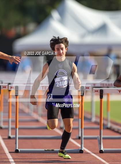Thumbnail 3 in UIL 4A Boys State Track Meet photogallery.