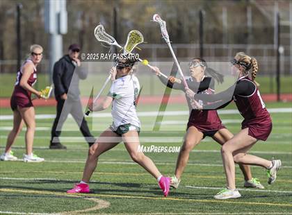 Thumbnail 3 in Bay Shore vs William Floyd photogallery.