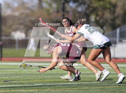 Thumbnail 3 in Bay Shore vs William Floyd photogallery.