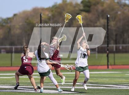 Thumbnail 1 in Bay Shore vs William Floyd photogallery.