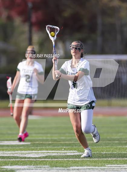 Thumbnail 1 in Bay Shore vs William Floyd photogallery.