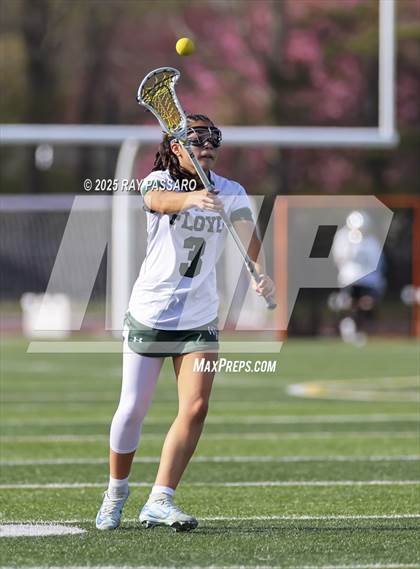 Thumbnail 1 in Bay Shore vs William Floyd photogallery.