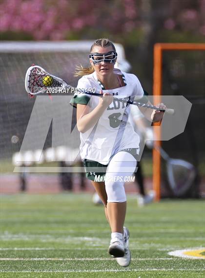 Thumbnail 3 in Bay Shore vs William Floyd photogallery.