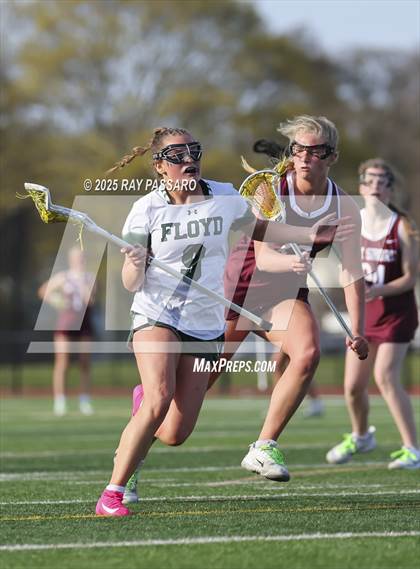 Thumbnail 1 in Bay Shore vs William Floyd photogallery.