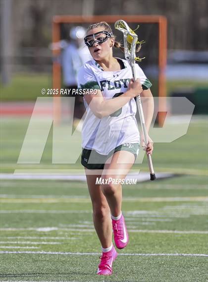 Thumbnail 2 in Bay Shore vs William Floyd photogallery.