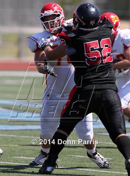 Thumbnail 1 in Norte Vista vs. Palm Desert photogallery.