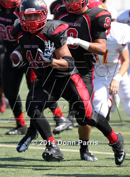 Thumbnail 3 in Norte Vista vs. Palm Desert photogallery.