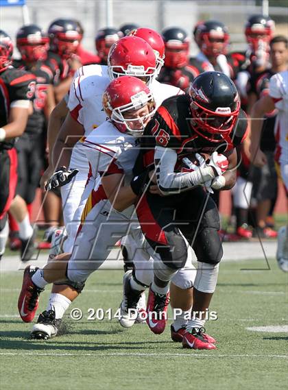 Thumbnail 2 in Norte Vista vs. Palm Desert photogallery.
