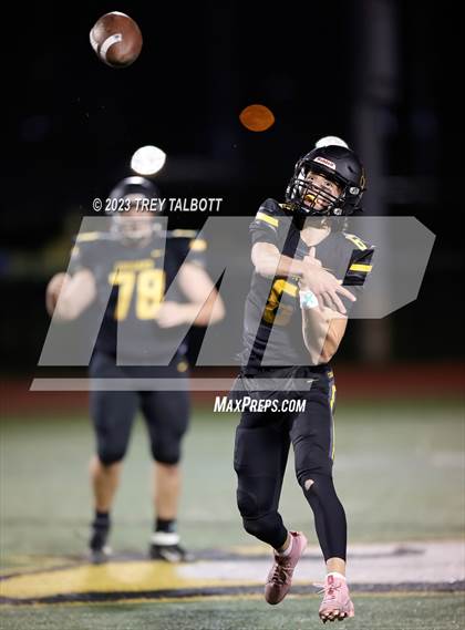 Thumbnail 1 in Batavia @ Honeoye Falls-Lima photogallery.