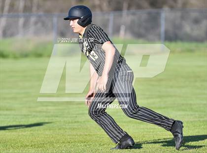 Thumbnail 3 in Huckabay @ Gordon photogallery.