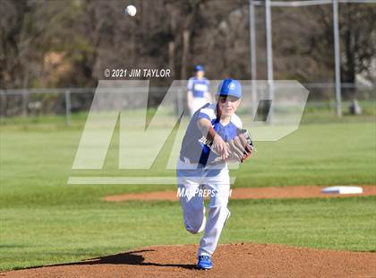 Thumbnail 2 in Huckabay @ Gordon photogallery.