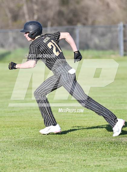 Thumbnail 2 in Huckabay @ Gordon photogallery.