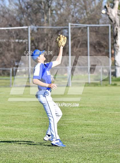 Thumbnail 3 in Huckabay @ Gordon photogallery.