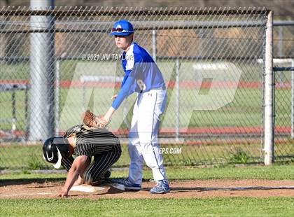Thumbnail 2 in Huckabay @ Gordon photogallery.