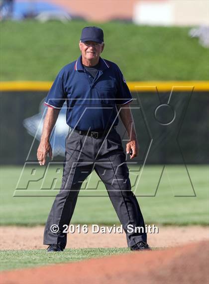 Thumbnail 2 in Lexington @ Summit Christian Academy (MSHSAA Class 3 Quarterfinal) photogallery.