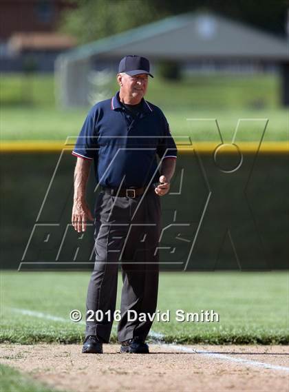 Thumbnail 1 in Lexington @ Summit Christian Academy (MSHSAA Class 3 Quarterfinal) photogallery.