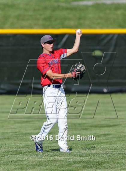 Thumbnail 2 in Lexington @ Summit Christian Academy (MSHSAA Class 3 Quarterfinal) photogallery.