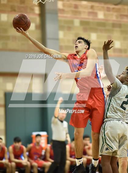 Thumbnail 3 in Reagan [Ronald] vs Jefferson (NISD/NEISD Invitational) photogallery.