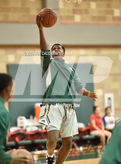Thumbnail 2 in Reagan [Ronald] vs Jefferson (NISD/NEISD Invitational) photogallery.