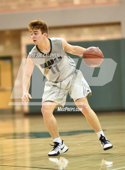 Thumbnail 3 in Reagan [Ronald] vs Jefferson (NISD/NEISD Invitational) photogallery.