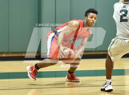 Thumbnail 2 in Reagan [Ronald] vs Jefferson (NISD/NEISD Invitational) photogallery.