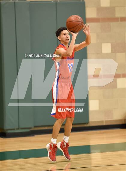 Thumbnail 3 in Reagan [Ronald] vs Jefferson (NISD/NEISD Invitational) photogallery.