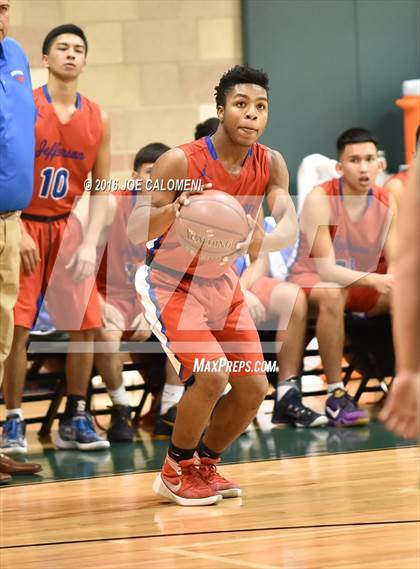 Thumbnail 3 in Reagan [Ronald] vs Jefferson (NISD/NEISD Invitational) photogallery.