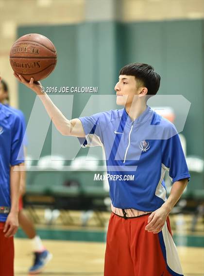 Thumbnail 2 in Reagan [Ronald] vs Jefferson (NISD/NEISD Invitational) photogallery.