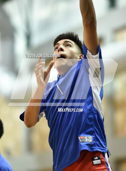 Thumbnail 1 in Reagan [Ronald] vs Jefferson (NISD/NEISD Invitational) photogallery.