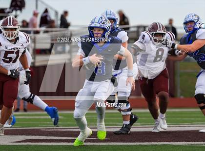 Thumbnail 3 in Sunnyvale vs. Athens (UIL 4A D2 Football Regional Semifinal) photogallery.