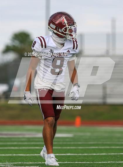 Thumbnail 3 in Sunnyvale vs. Athens (UIL 4A D2 Football Regional Semifinal) photogallery.