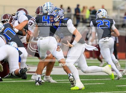 Thumbnail 1 in Sunnyvale vs. Athens (UIL 4A D2 Football Regional Semifinal) photogallery.