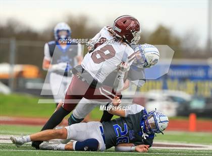 Thumbnail 3 in Sunnyvale vs. Athens (UIL 4A D2 Football Regional Semifinal) photogallery.