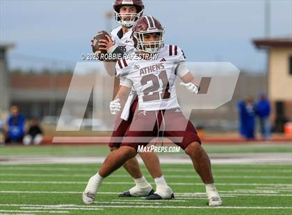 Thumbnail 3 in Sunnyvale vs. Athens (UIL 4A D2 Football Regional Semifinal) photogallery.