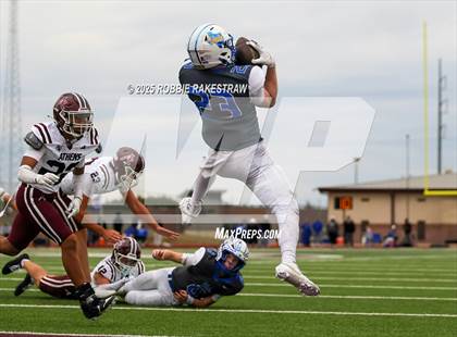 Thumbnail 2 in Sunnyvale vs. Athens (UIL 4A D2 Football Regional Semifinal) photogallery.
