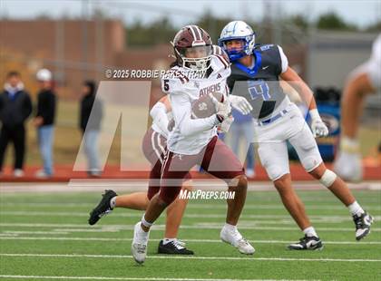 Thumbnail 3 in Sunnyvale vs. Athens (UIL 4A D2 Football Regional Semifinal) photogallery.