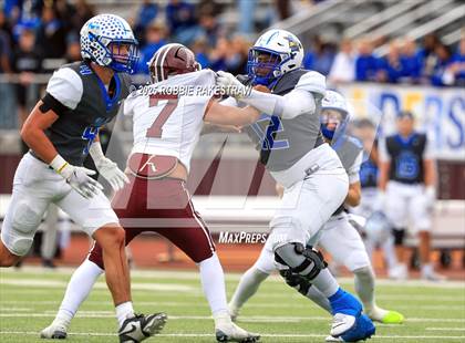 Thumbnail 3 in Sunnyvale vs. Athens (UIL 4A D2 Football Regional Semifinal) photogallery.