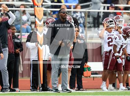 Thumbnail 2 in Sunnyvale vs. Athens (UIL 4A D2 Football Regional Semifinal) photogallery.