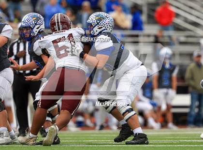 Thumbnail 2 in Sunnyvale vs. Athens (UIL 4A D2 Football Regional Semifinal) photogallery.