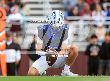 Thumbnail 1 in Sunnyvale vs. Athens (UIL 4A D2 Football Regional Semifinal) photogallery.