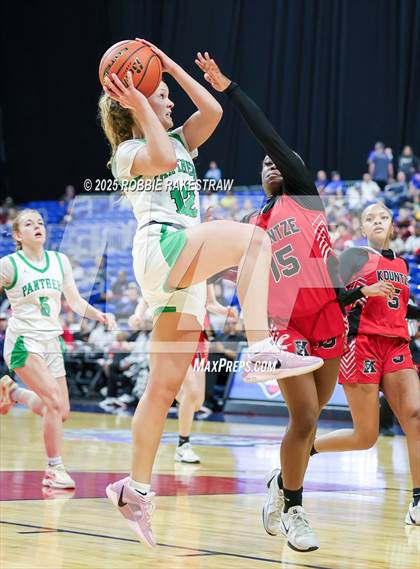 Thumbnail 3 in Kountze @ Paradise (UIL 3A Basketball Division II Final) photogallery.