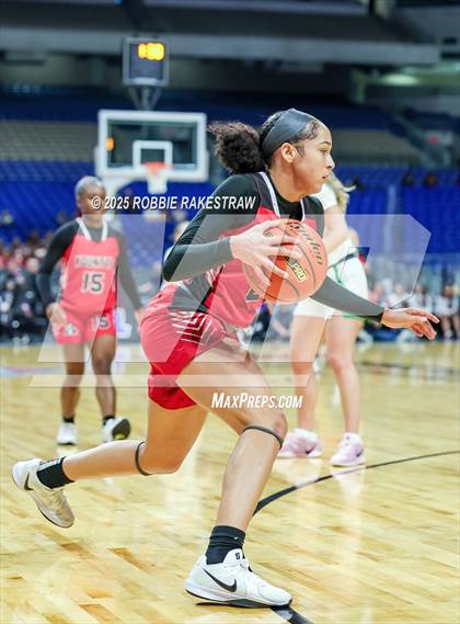 Thumbnail 1 in Kountze @ Paradise (UIL 3A Basketball Division II Final) photogallery.